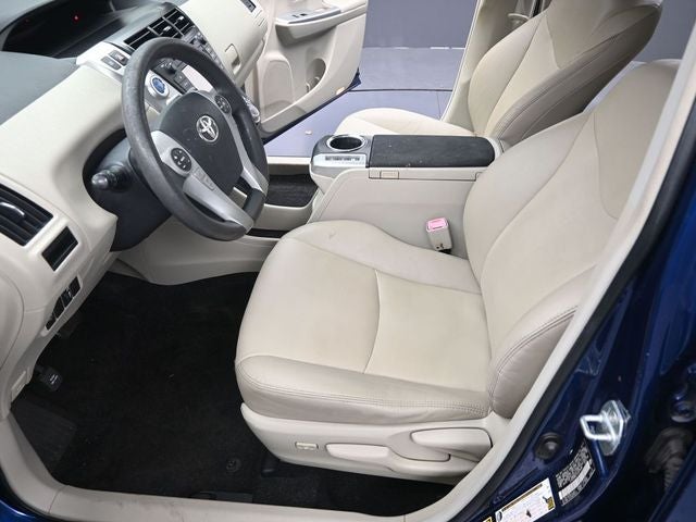 2012 Toyota Prius v Five