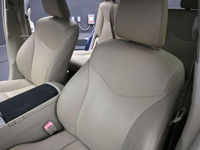 2012 Toyota Prius v Five