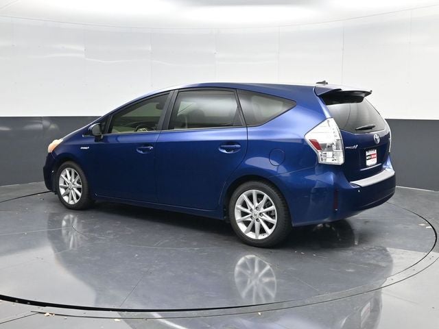 2012 Toyota Prius v Five