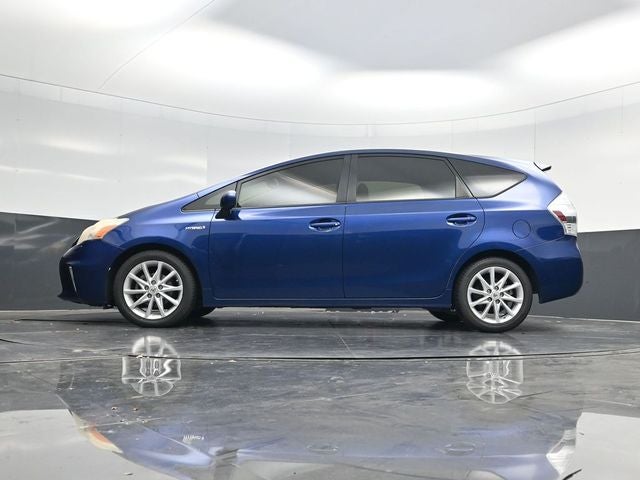 2012 Toyota Prius v Five