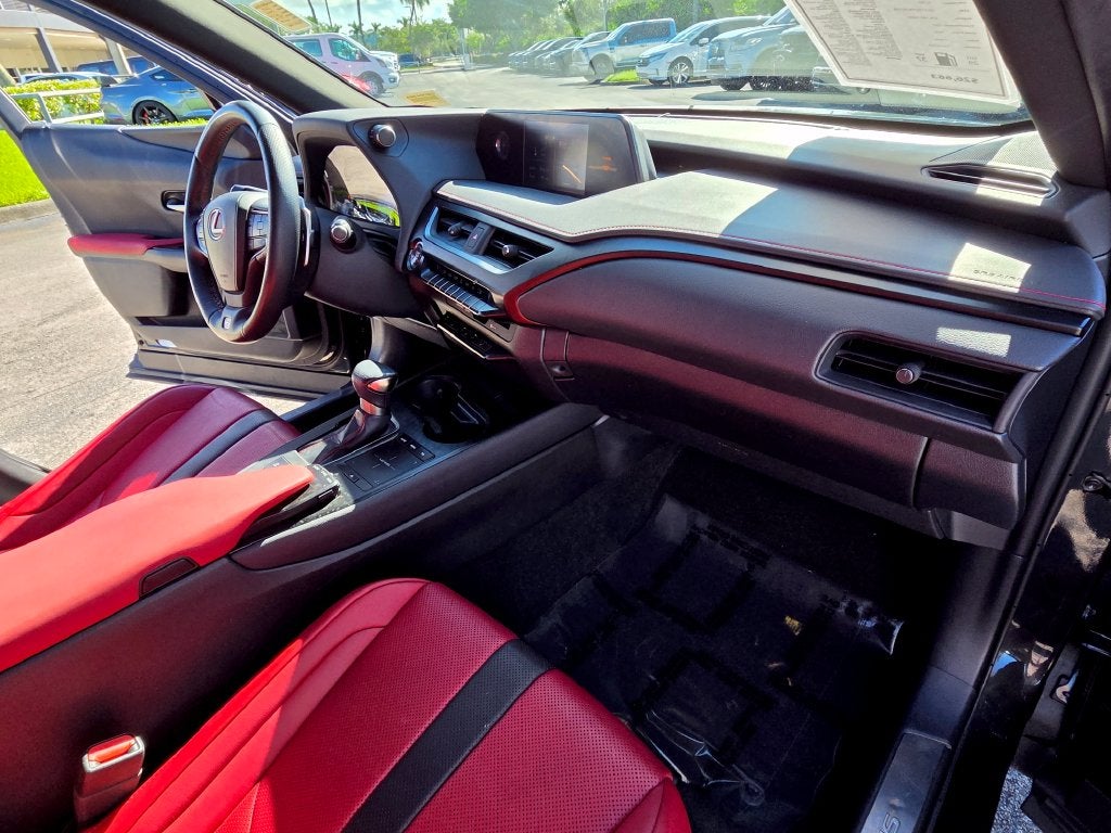 2019 Lexus UX 200 200 F SPORT