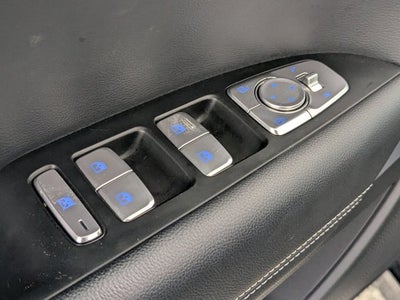 2023 Genesis G70 2.0T RWD