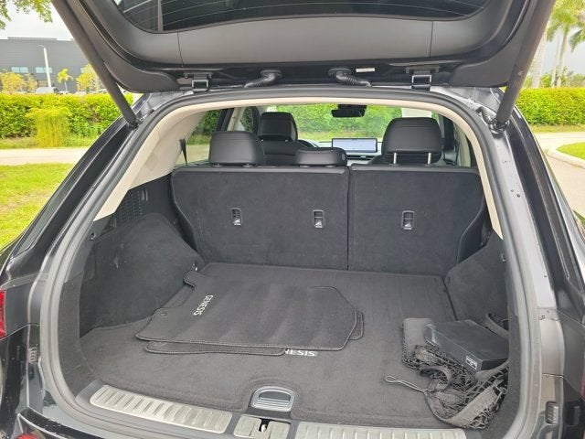 2022 Genesis GV70 2.5T