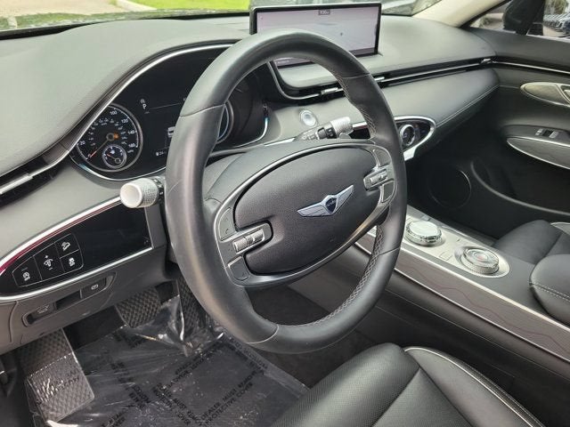 2022 Genesis GV70 2.5T
