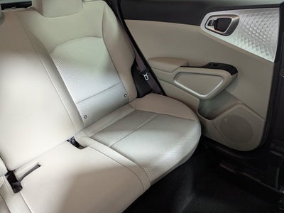 2024 Kia Soul LX IVT