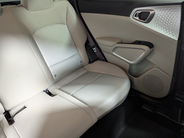 2024 Kia Soul LX IVT