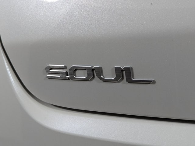 2024 Kia Soul LX IVT