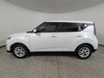 2024 Kia Soul LX IVT