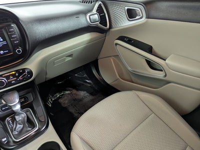 2024 Kia Soul LX IVT