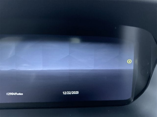 2024 Land Rover Defender X-Dynamic SE