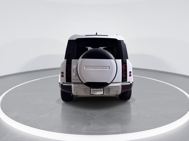 2025 Land Rover Defender S