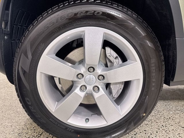 2025 Land Rover Defender S