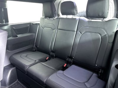 2023 Land Rover Defender S