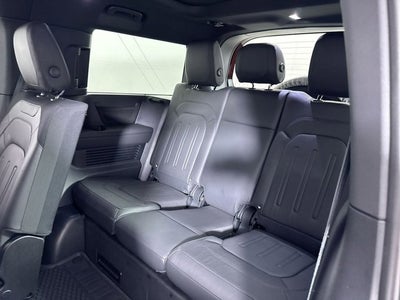 2024 Land Rover Defender X
