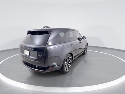 2023 Land Rover Range Rover SE