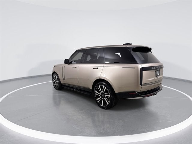 2023 Land Rover Range Rover SE