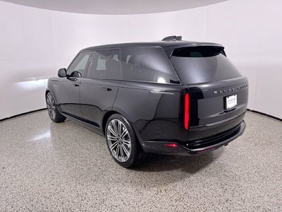 2024 Land Rover Range Rover SE