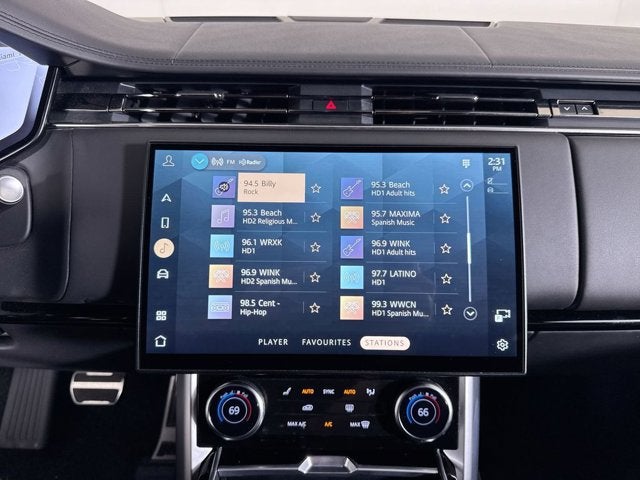 2023 Land Rover Range Rover SE