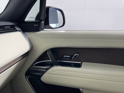 2023 Land Rover Range Rover SE