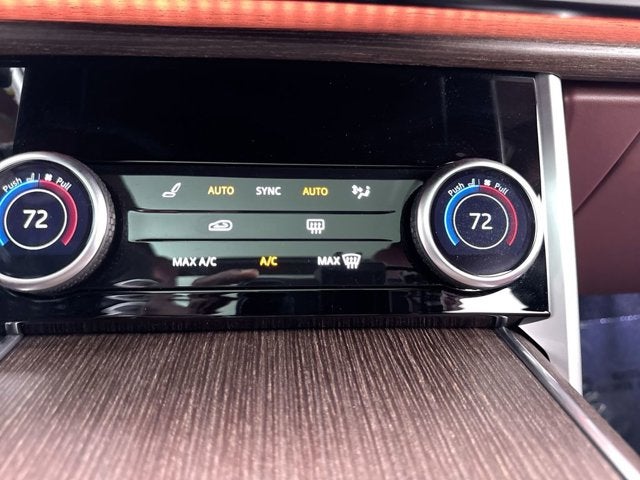 2023 Land Rover Range Rover SE