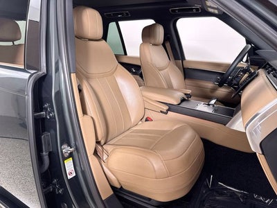 2025 Land Rover Range Rover SE