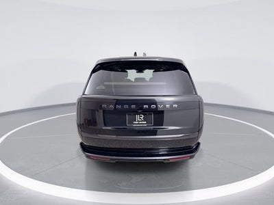2025 Land Rover Range Rover SE