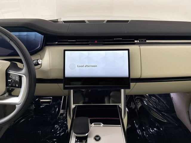 2025 Land Rover Range Rover SE