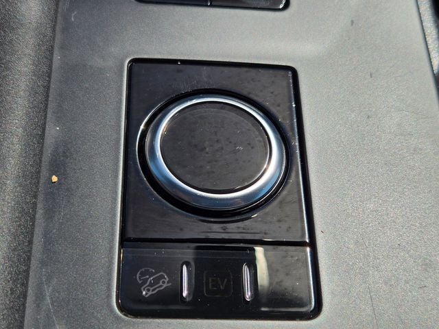 2023 Land Rover Discovery Metropolitan Edition