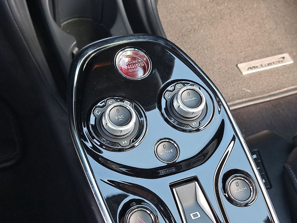 2022 McLaren GT Base