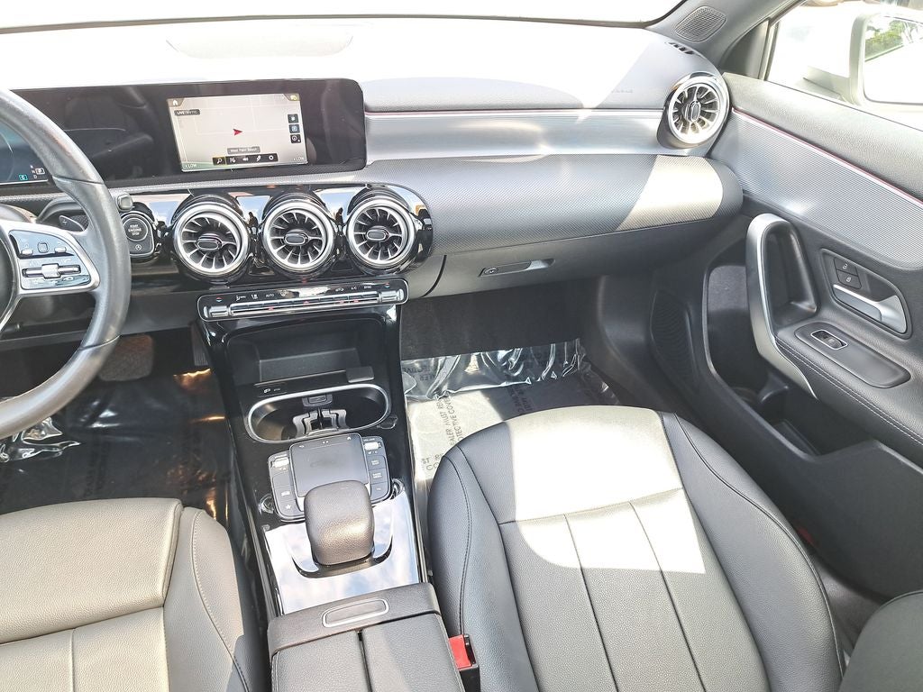 2022 Mercedes-Benz A 220 A 220