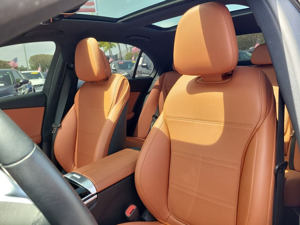 2023 Mercedes-Benz C 300 C 300