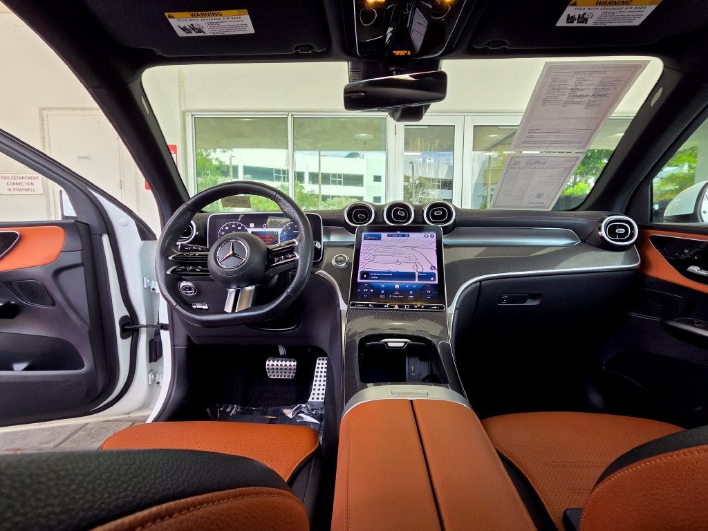 2023 Mercedes-Benz GLC 300 GLC 300
