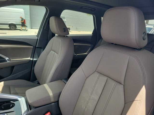 2025 Audi Q5 2.0T Premium