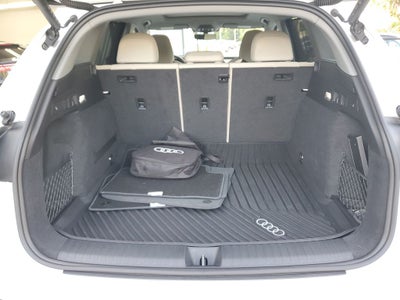 2025 Audi Q6 e-tron Premium Plus