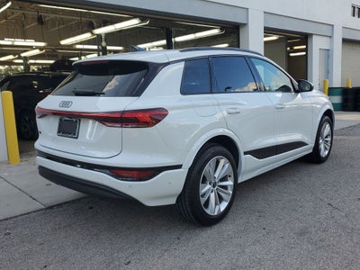 2025 Audi Q6 e-tron Premium Plus