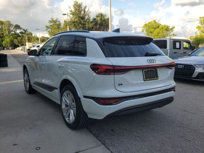 2025 Audi Q6 e-tron Premium Plus