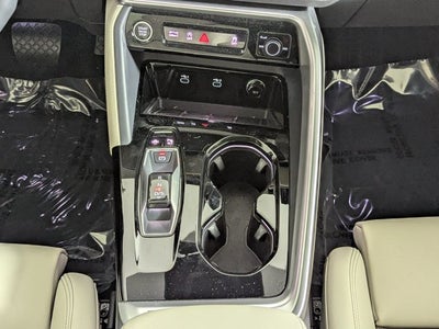 2025 Audi Q5 Premium Plus 2.0 TFSI quattro