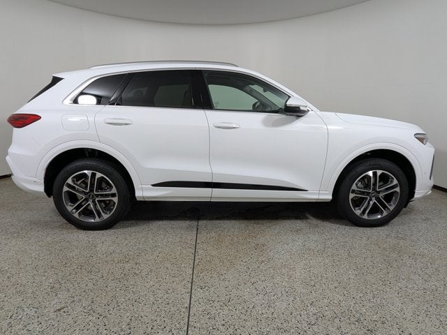 2025 Audi Q5 Premium Plus 2.0 TFSI quattro