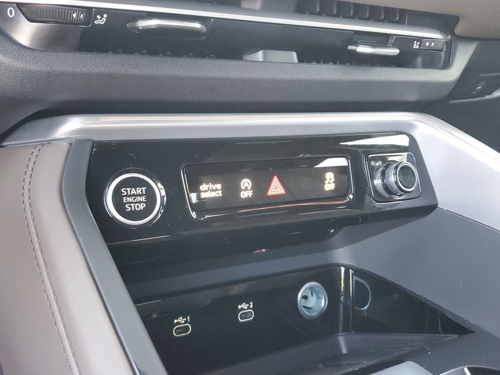 2025 Audi Q5 2.0T Premium Plus quattro