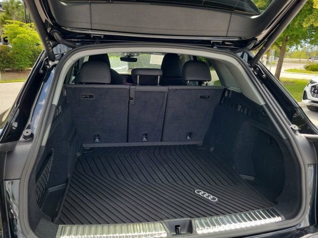 2025 Audi Q5 2.0T Premium Plus