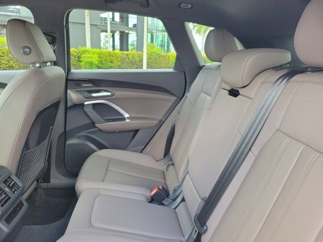 2025 Audi Q5 2.0T Premium Plus