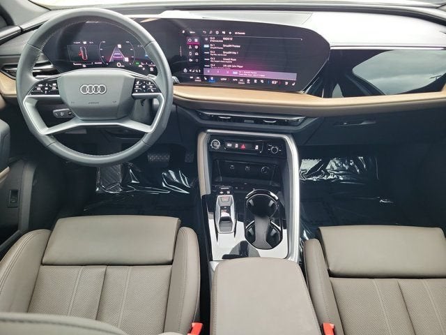 2025 Audi Q5 2.0T Premium Plus
