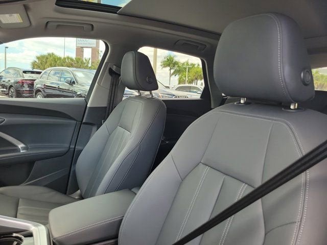 2025 Audi Q5 2.0T Premium Plus