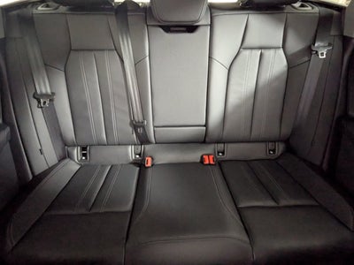 2025 Audi Q6 e-tron Prestige quattro