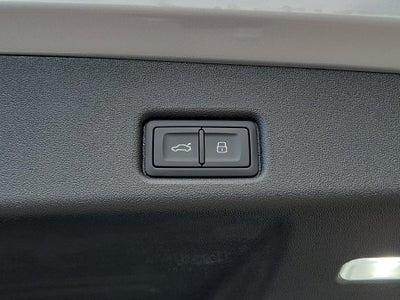 2026 Audi Q5 2.0T Prestige quattro