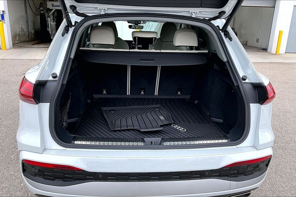 2025 Audi Q5 2.0T Prestige quattro