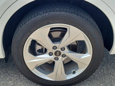 2023 Audi Q5 Sportback 45 S line Premium