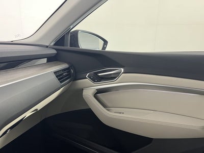 2024 Audi Q8 e-tron Premium Plus