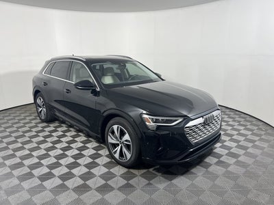 2024 Audi Q8 e-tron Premium Plus