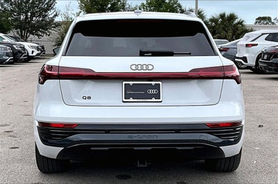 2024 Audi Q8 e-tron Premium Plus quattro